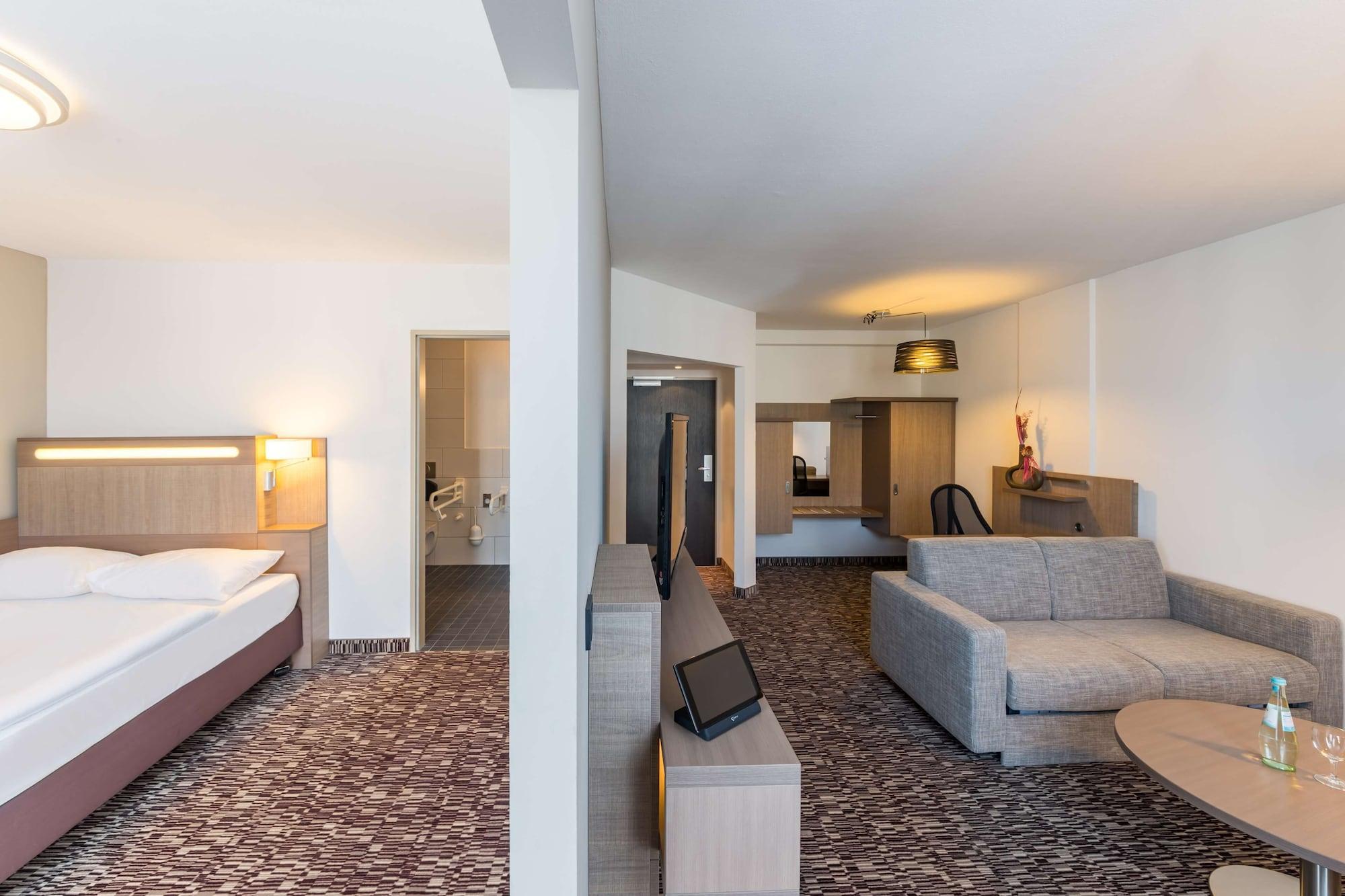 Park By Radisson Hotel 4*